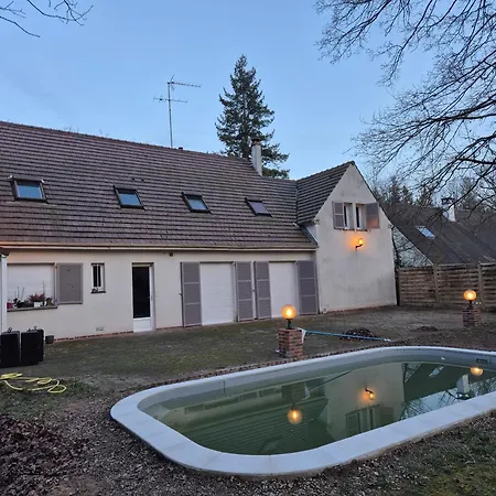 Maison Familiale Foret De Chantilly, Proche Asterix Et Cdg Сasa de vacaciones *